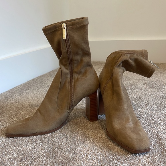 Suede brown block heel booties with side zipper - Picture 1 of 2